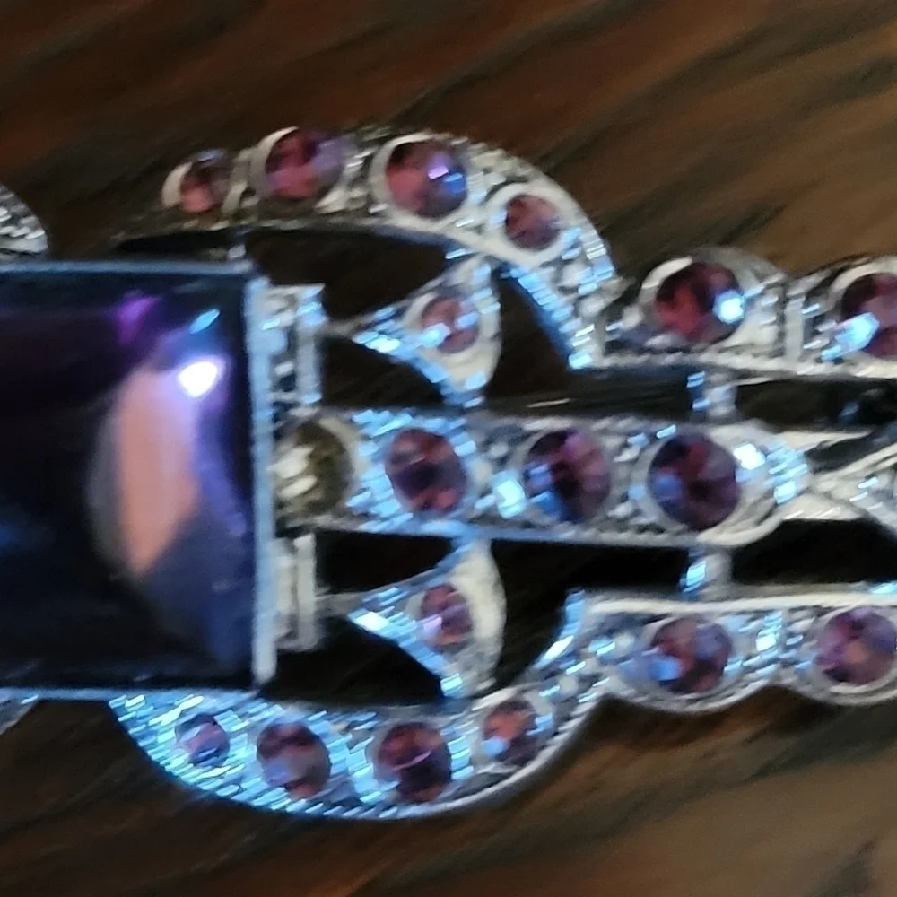 Copy - Vintage Brooch purple stone it does have a few stones missing.